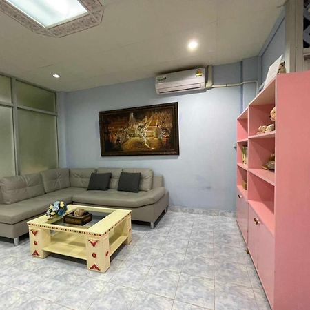 Oyo 75486 Anna Residence Jomtien מראה חיצוני תמונה