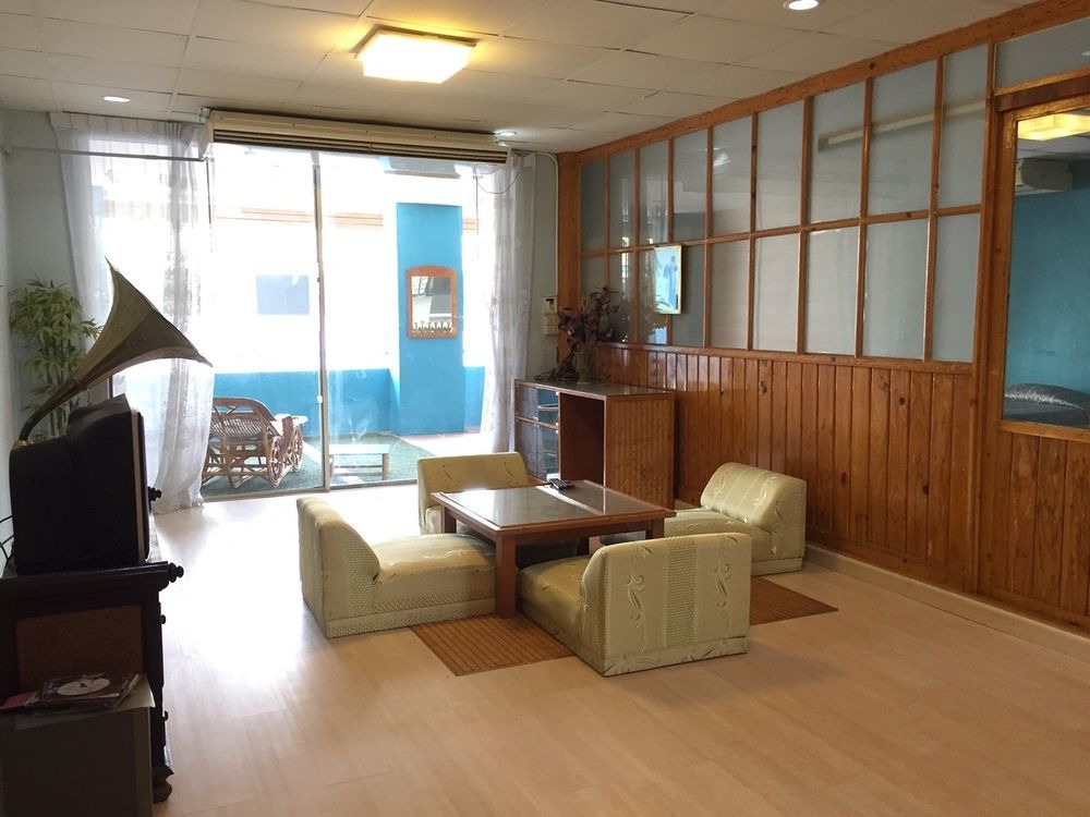 Oyo 75486 Anna Residence Jomtien מראה חיצוני תמונה